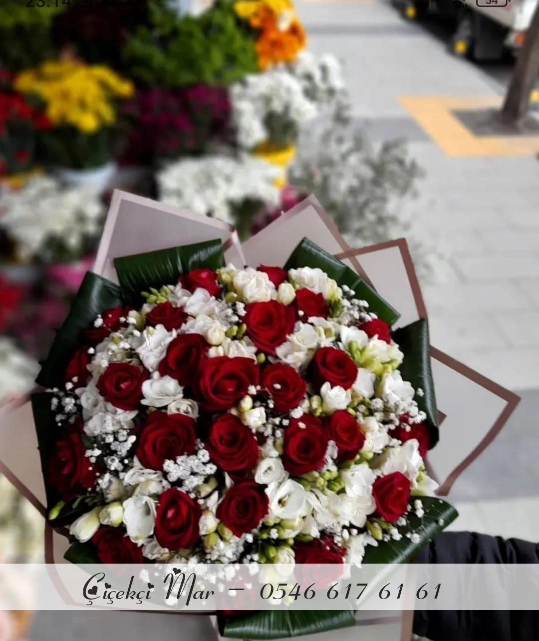 34 Adet Gül Buketi