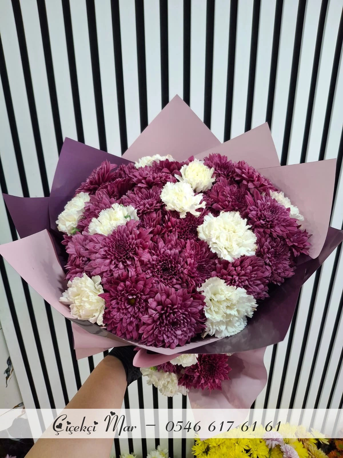 Bordo Kasımpatı Buketi