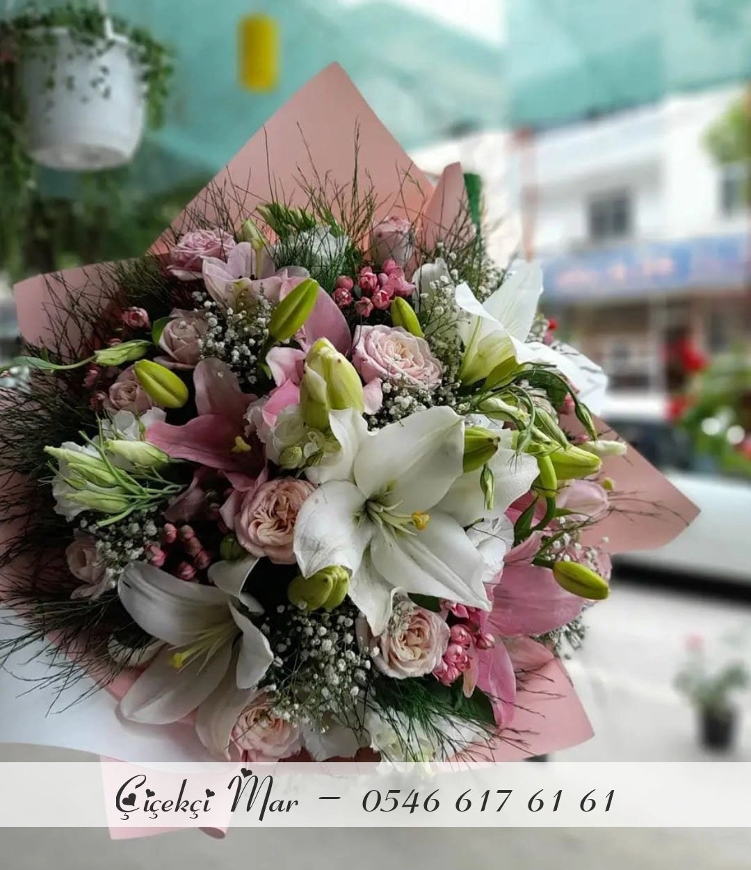 Lilyum Ve Gul Lisyantus