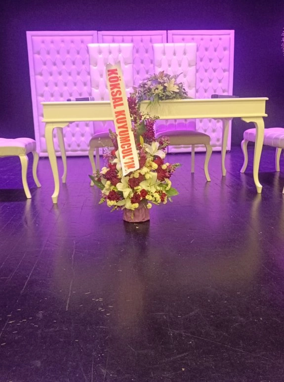 Arajman Düğün Masa Çiçeği