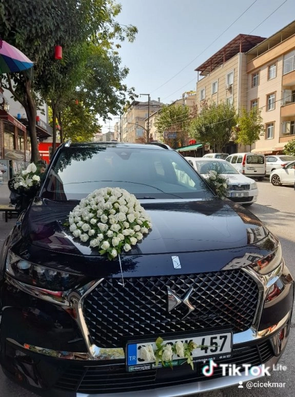 Gelin Arabası Beyaz