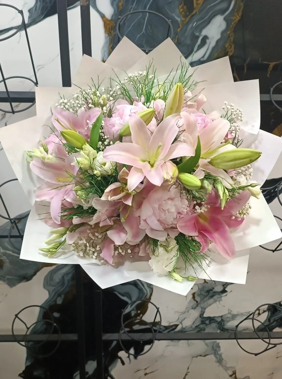 Lilyum Pembe Pembe Sakaik Lisyantus