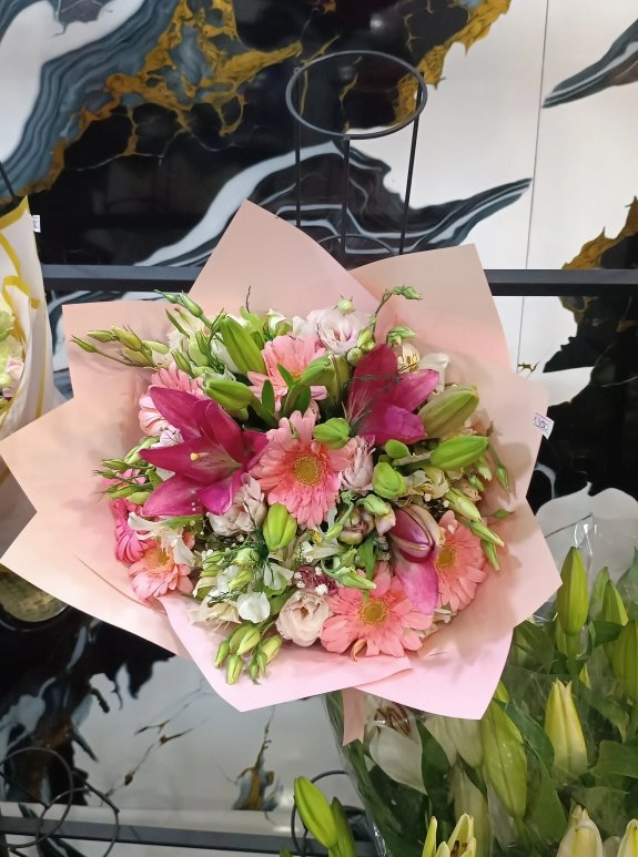 Pembe Güzellik